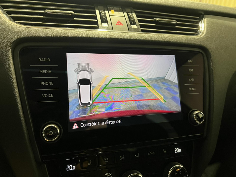 Photo 18 de l'offre de SKODA Octavia combi 2.0 TSI 245 ch DSG7 RS à 24990€ chez VL Auto