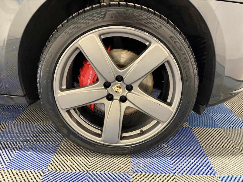 Photo 17 de l'offre de PORSCHE MACAN Turbo 3.6 V6 400 ch PDK à 36990€ chez VL Auto