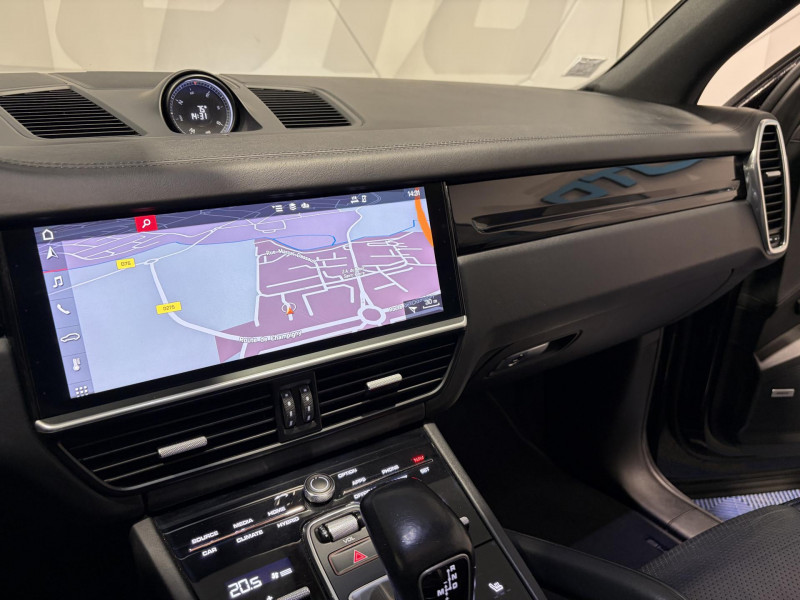 Photo 10 de l'offre de PORSCHE CAYENNE E-Hybrid 3.0 V6 462 ch Tiptronic BVA S à 52990€ chez VL Auto