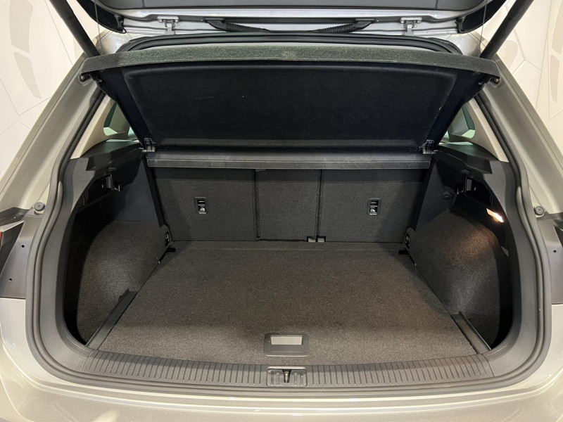 Photo 10 de l'offre de VOLKSWAGEN TIGUAN 2.0 TDI 150 DSG7 4Motion Confortline à 20490€ chez VL Auto