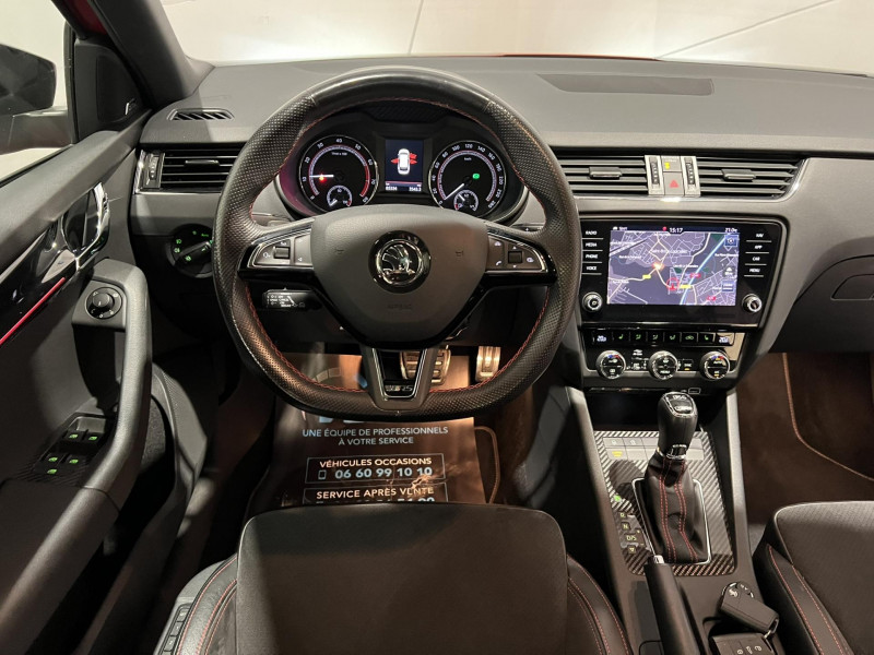 Photo 16 de l'offre de SKODA Octavia combi 2.0 TSI 245 ch DSG7 RS à 24990€ chez VL Auto