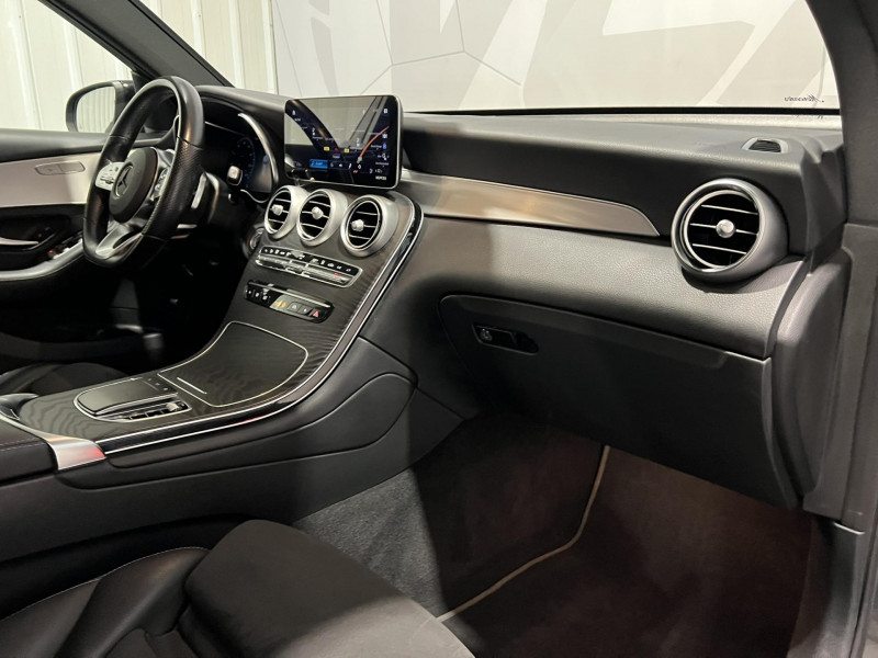 Photo 8 de l'offre de MERCEDES-BENZ GLC  300 de 9G-Tronic 4Matic AMG Line à 41990€ chez VL Auto