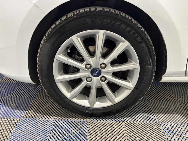 Photo 16 de l'offre de FORD FIESTA 1.5 TDCi 85 ch S&S BVM6 Titanium à 10990€ chez VL Auto