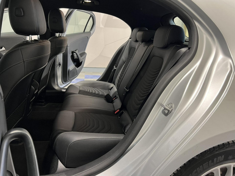 Photo 9 de l'offre de MERCEDES-BENZ CLASSE A 180 d 7G-DCT Style Line à 20490€ chez VL Auto