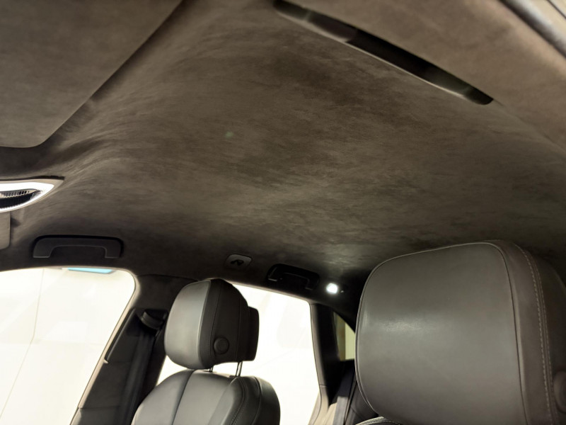 Photo 15 de l'offre de PORSCHE MACAN Turbo 3.6 V6 400 ch PDK à 36990€ chez VL Auto