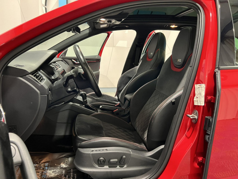 Photo 6 de l'offre de SKODA Octavia combi 2.0 TSI 245 ch DSG7 RS à 24990€ chez VL Auto