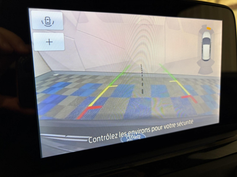 Photo 14 de l'offre de FORD FOCUS SW 1.5 EcoBlue 120 S&S  ST Line à 15490€ chez VL Auto