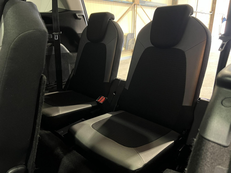Photo 10 de l'offre de CITROEN GRAND C4 SPACETOURER BlueHDi 130 S&S BVM6 Shine 7 Places à 13990€ chez VL Auto