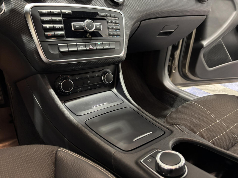 Photo 9 de l'offre de MERCEDES-BENZ CLASSE A 180 CDI BlueEFFICIENCY Intuition 7-G DCT BVA à 14990€ chez VL Auto