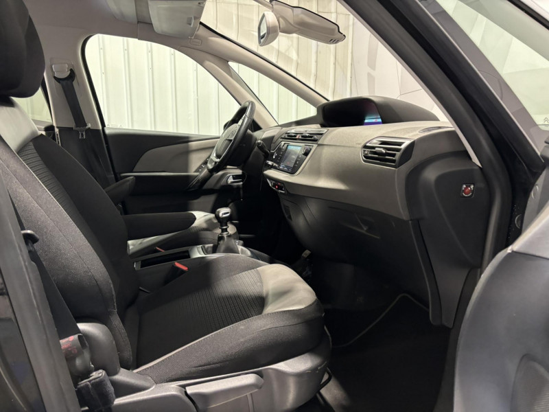 Photo 14 de l'offre de CITROEN GRAND C4 SPACETOURER BlueHDi 130 S&S BVM6 Shine 7 Places à 13990€ chez VL Auto