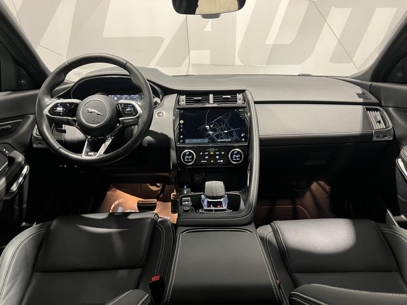 Photo 7 de l'offre de JAGUAR E-PACE P300e ch PHEV AWD BVA R-Dynamic SE à 37490€ chez VL Auto