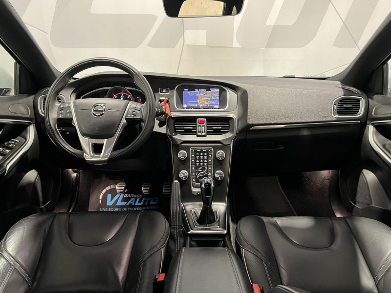 Photo 7 de l'offre de VOLVO V40 D2 AdBlue 120 ch R-Design à 16990€ chez VL Auto