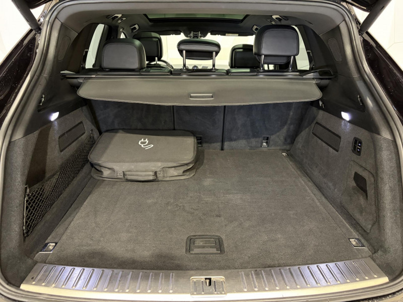 Photo 15 de l'offre de PORSCHE CAYENNE E-Hybrid 3.0 V6 462 ch Tiptronic BVA S à 52990€ chez VL Auto