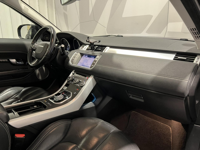 Photo 8 de l'offre de LAND-ROVER RANGE ROVER EVOQUE 2.2 SD4 - BVA  Dynamic à 15990€ chez VL Auto