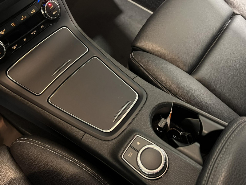 Photo 14 de l'offre de MERCEDES-BENZ CLASSE B 180 7-G DCT Sensation à 18490€ chez VL Auto