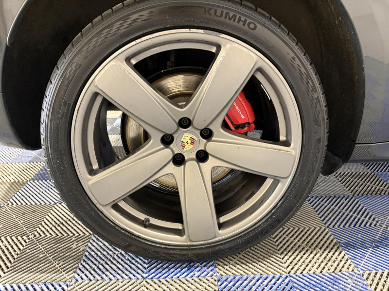 Photo 16 de l'offre de PORSCHE MACAN Turbo 3.6 V6 400 ch PDK à 36990€ chez VL Auto