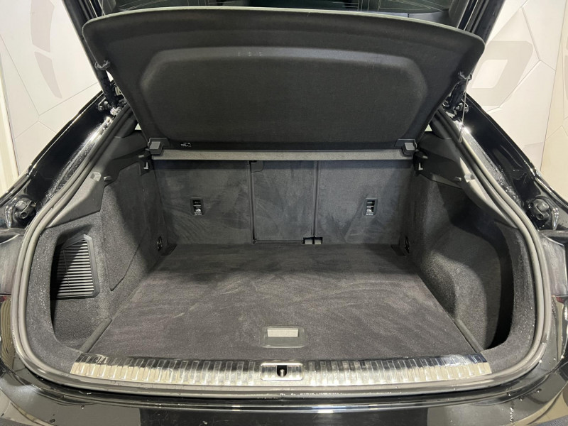 Photo 10 de l'offre de AUDI Q3 SPORTBACK 45 TFSIe 245 ch S tronic 6 S line à 36990€ chez VL Auto