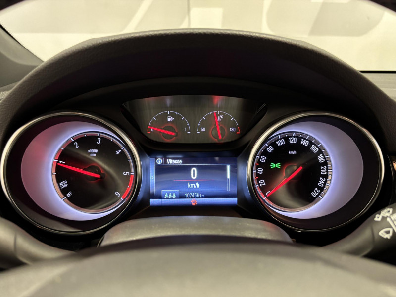 Photo 11 de l'offre de OPEL Astra Sports Tourer 1.6 CDTI 110 ch Business Edition à 10990€ chez VL Auto