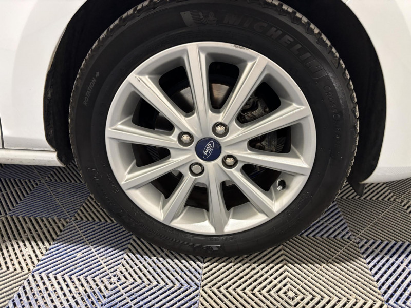 Photo 15 de l'offre de FORD FIESTA 1.5 TDCi 85 ch S&S BVM6 Titanium à 10990€ chez VL Auto