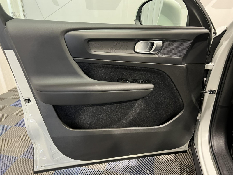 Photo 21 de l'offre de VOLVO XC40  T3 163 ch Geartronic 8 Business à 24990€ chez VL Auto