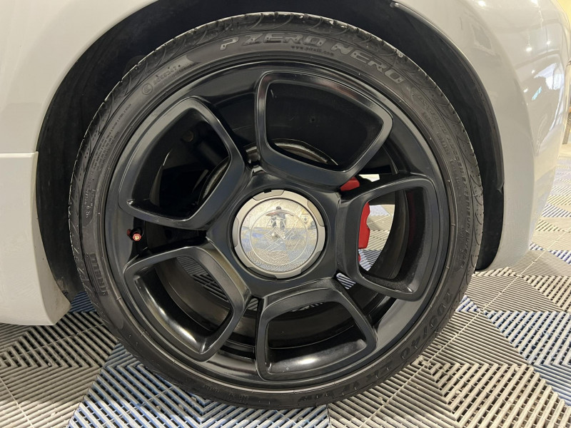 Photo 19 de l'offre de ABARTH 500  1.4 Turbo 16V T-Jet 135 ch à 9990€ chez VL Auto
