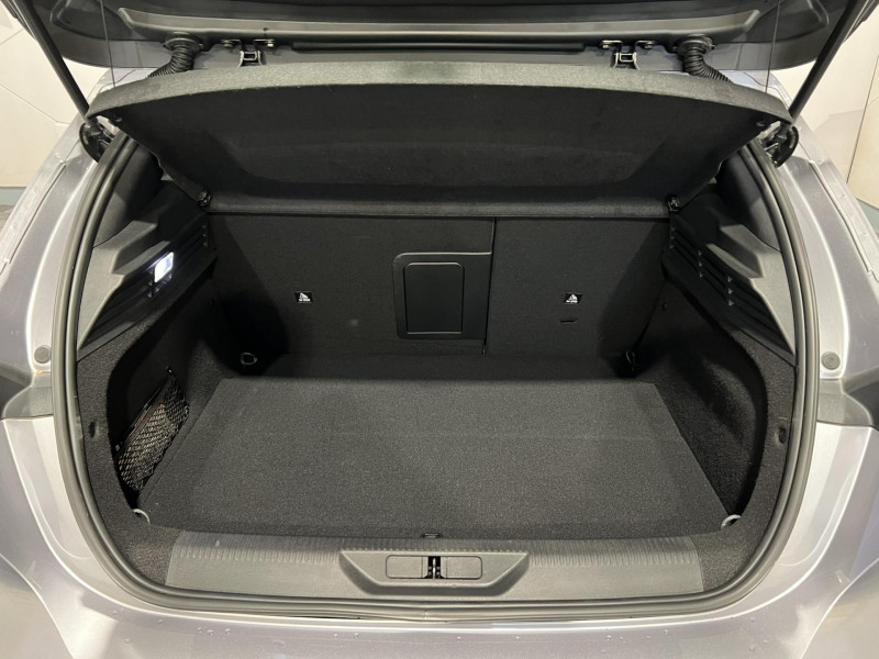 Photo 10 de l'offre de PEUGEOT 308  PHEV 180 e-EAT8 Allure Pack à 21990€ chez VL Auto