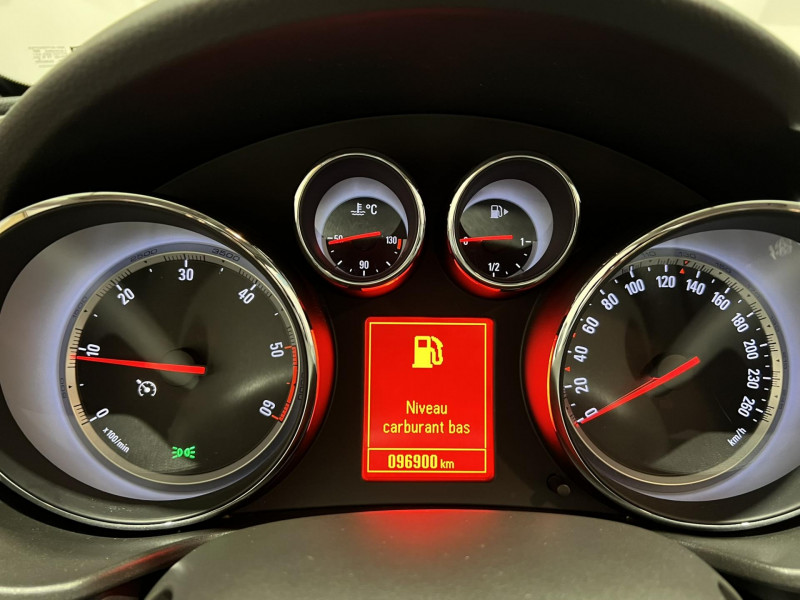 Photo 11 de l'offre de OPEL INSIGNIA Sports Tourer 2.0 CDTI - 130 FAP Edition BVA à 10490€ chez VL Auto