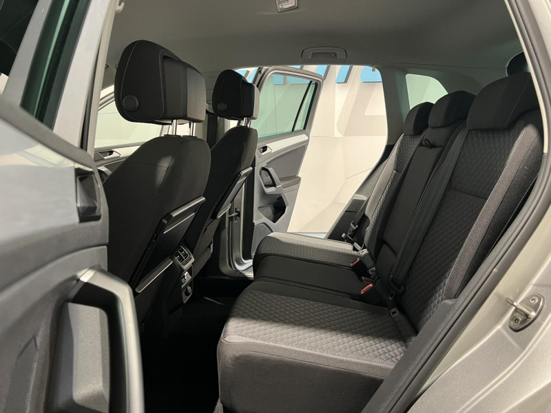 Photo 9 de l'offre de VOLKSWAGEN TIGUAN 2.0 TDI 150 DSG7 4Motion Confortline à 20490€ chez VL Auto