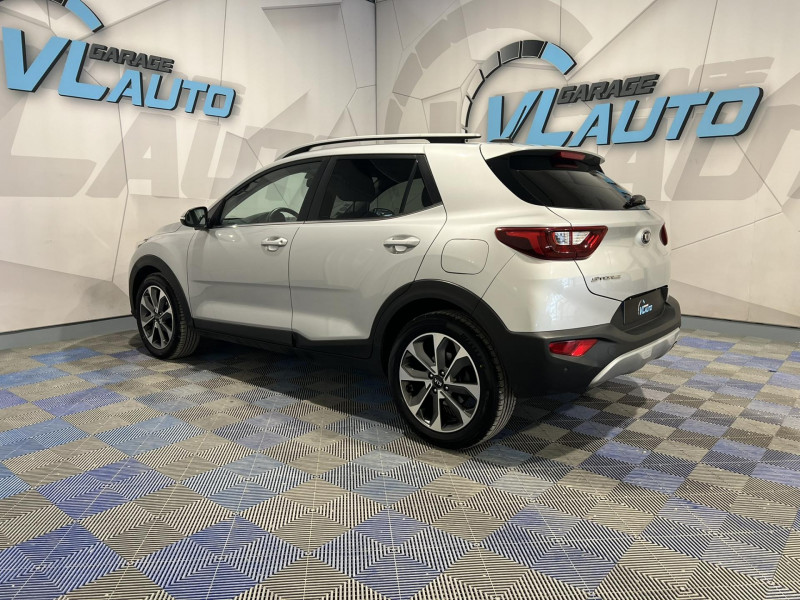Photo 3 de l'offre de KIA STONIC 1.4 100 ch Launch Edition à 11490€ chez VL Auto