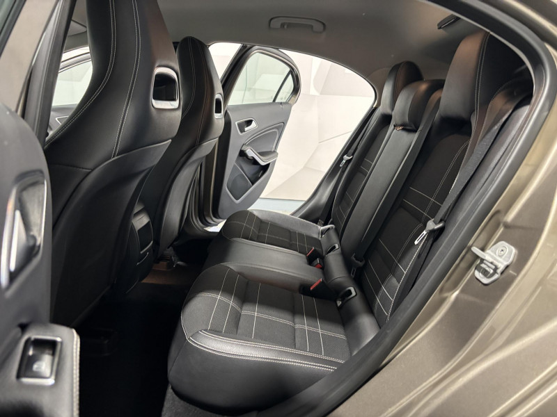 Photo 8 de l'offre de MERCEDES-BENZ CLASSE A 180 CDI BlueEFFICIENCY Intuition 7-G DCT BVA à 14990€ chez VL Auto