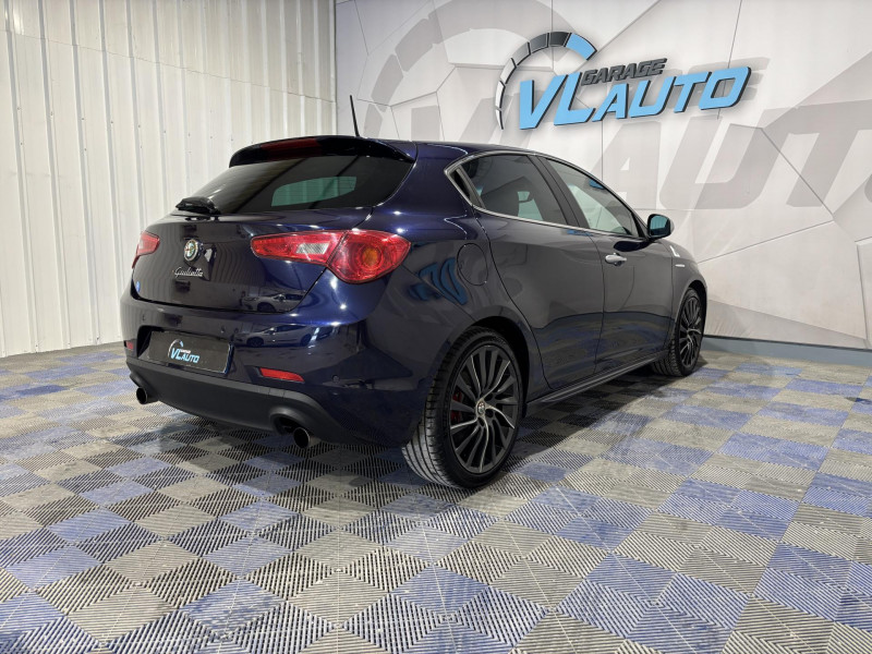 Photo 5 de l'offre de ALFA ROMEO GIULIETTA 1750 TBI 235 ch Quadrifoglio Verde à 11490€ chez VL Auto
