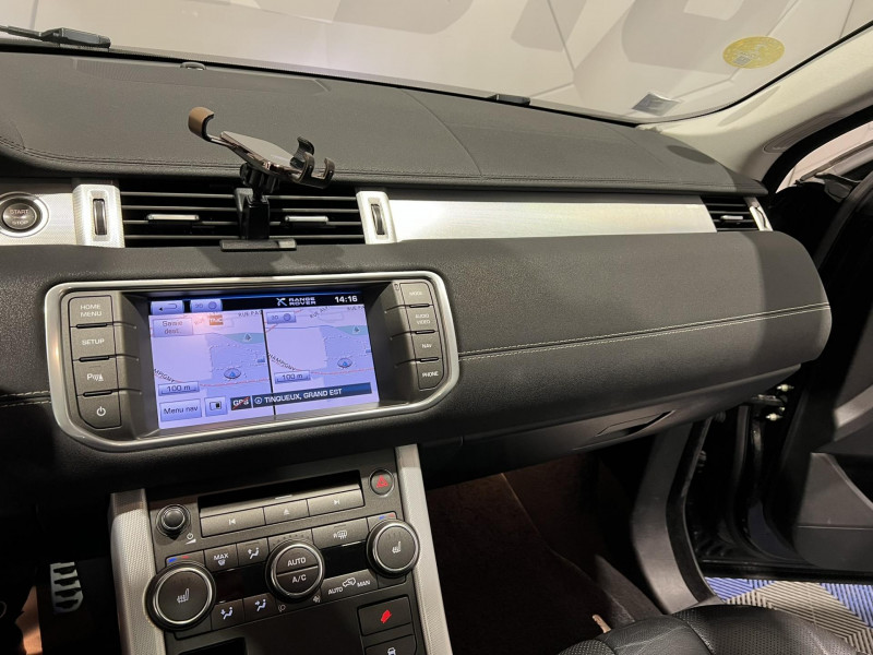 Photo 12 de l'offre de LAND-ROVER RANGE ROVER EVOQUE 2.2 SD4 - BVA  Dynamic à 15990€ chez VL Auto