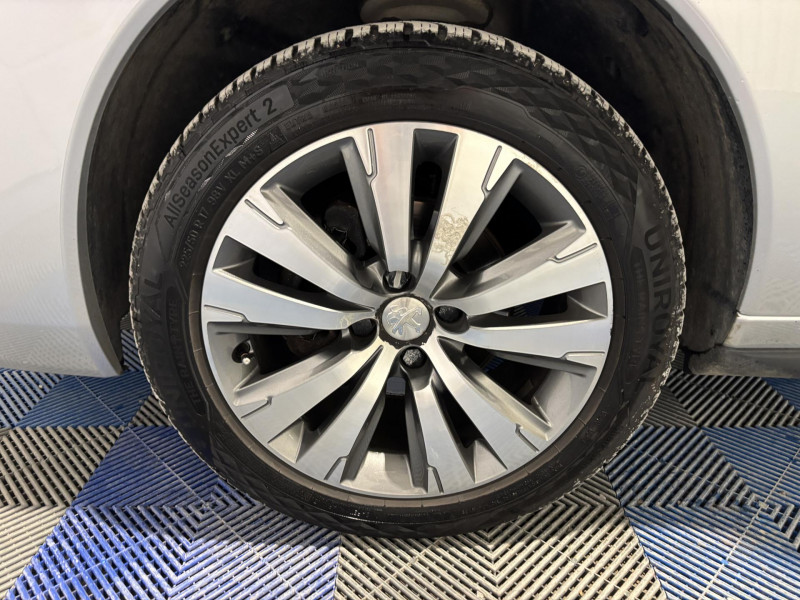 Photo 17 de l'offre de PEUGEOT 3008  1.6 BlueHDi 115ch S&S BVM6 Style à 12490€ chez VL Auto