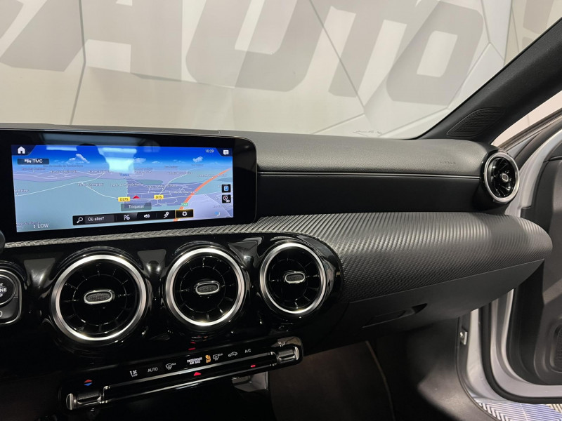 Photo 12 de l'offre de MERCEDES-BENZ CLASSE A 180 d 7G-DCT Style Line à 20490€ chez VL Auto