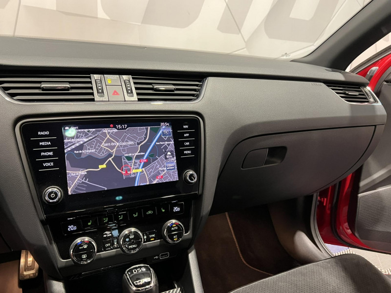 Photo 11 de l'offre de SKODA Octavia combi 2.0 TSI 245 ch DSG7 RS à 24990€ chez VL Auto