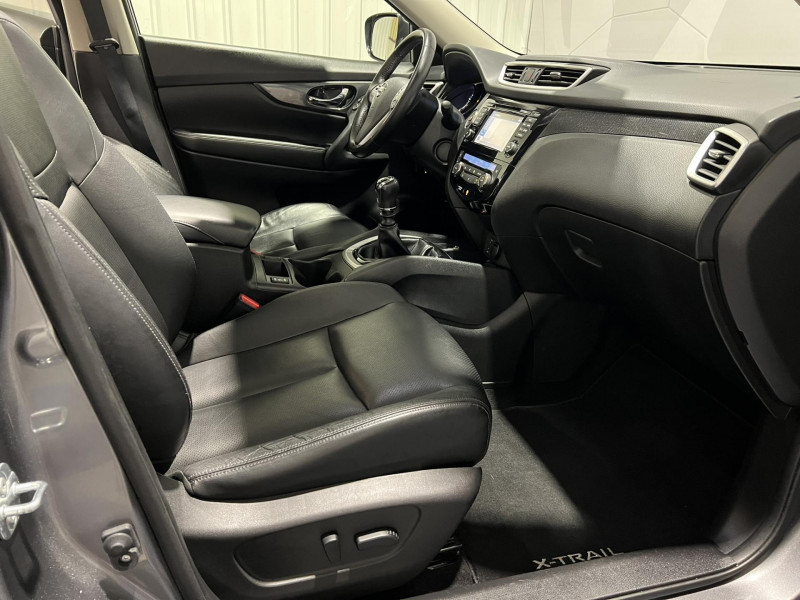 Photo 14 de l'offre de NISSAN X-TRAIL  1.6 DIG-T 163 5pl Tekna à 16490€ chez VL Auto