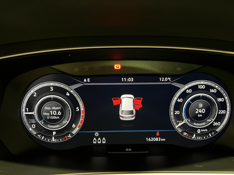 Photo 11 de l'offre de VOLKSWAGEN TIGUAN 2.0 TDI 150 DSG7 Carat Exclusive Pack Ext R Line à 21990€ chez VL Auto