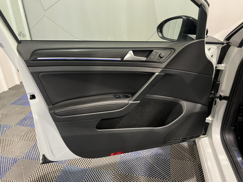 Photo 21 de l'offre de VOLKSWAGEN GOLF 2.0 TSI 300 BlueMotion Technology DSG6 4Motion R à 27490€ chez VL Auto