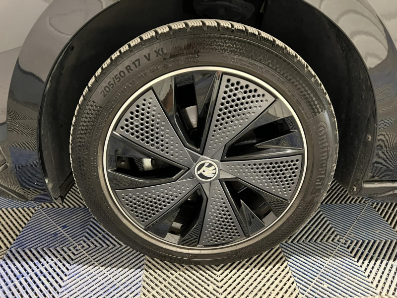 Photo 20 de l'offre de SKODA SCALA 1.0 TSI Evo 2 116 ch BVM6 Monte Carlo à 21990€ chez VL Auto