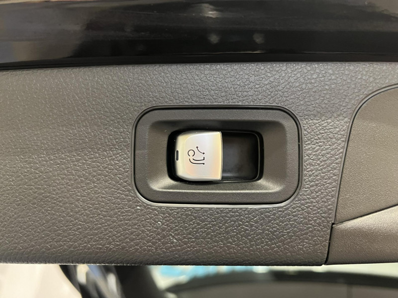 Photo 20 de l'offre de MERCEDES-BENZ GLC 220 D 9G-Tronic 4Matic Sportline à 23990€ chez VL Auto