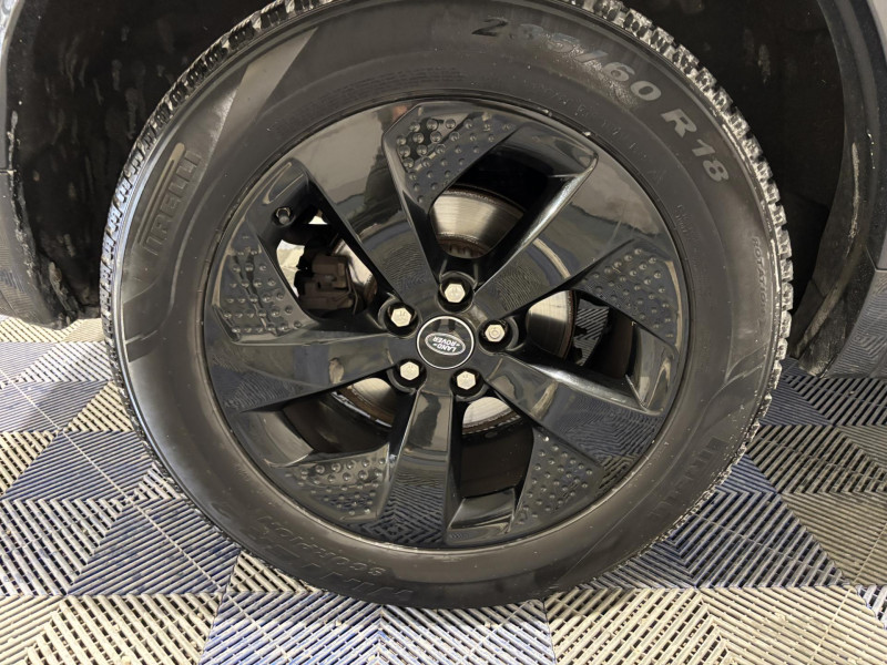 Photo 17 de l'offre de LAND-ROVER DISCOVERY SPORT P200 MHEV AWD BVA R-Dynamic SE à 28990€ chez VL Auto