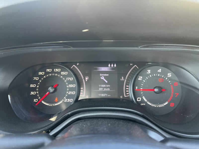 Photo 10 de l'offre de FIAT TIPO 5 Portes 1.4 T-Jet 120 ch Start/Stop S-Design à 10990€ chez VL Auto
