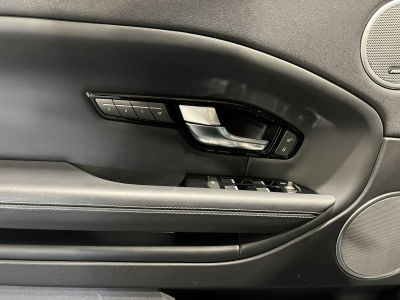 Photo 22 de l'offre de LAND-ROVER RANGE ROVER EVOQUE TD4 180 BVA HSE Dynamic à 23990€ chez VL Auto