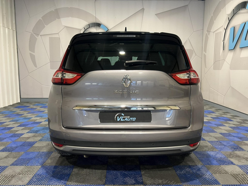 Photo 4 de l'offre de RENAULT GRAND SCENIC TCe 140 FAP EDC  Intens 7 Places à 22990€ chez VL Auto