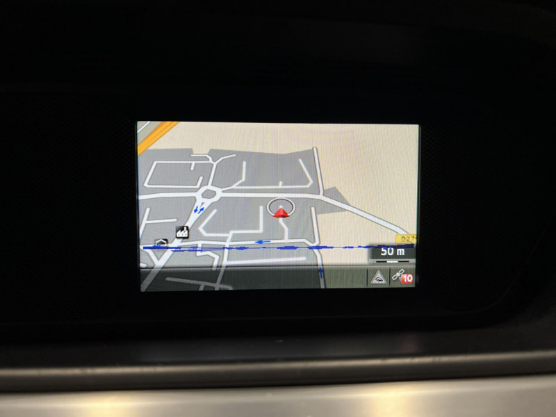 Photo 17 de l'offre de MERCEDES-BENZ Classe C Break 220 CDI BlueEfficiency Avantgarde BVA à 12490€ chez VL Auto