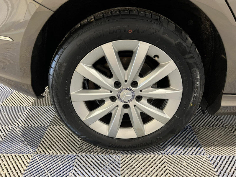 Photo 17 de l'offre de MERCEDES-BENZ CLASSE B 180 CDI BlueEFFICIENCY Design à 11490€ chez VL Auto