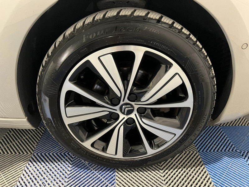 Photo 21 de l'offre de CITROEN GRAND C4 SPACETOURER BlueHDi 130 S&S BVM6 Shine 7 Places à 13990€ chez VL Auto