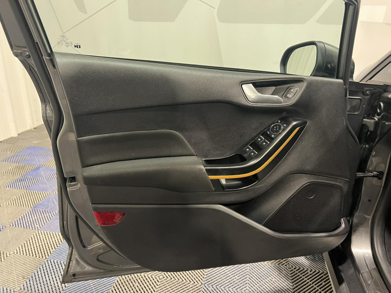 Photo 20 de l'offre de FORD FIESTA 1.0 EcoBoost 125 S&S BVM6 Active Pack à 10990€ chez VL Auto