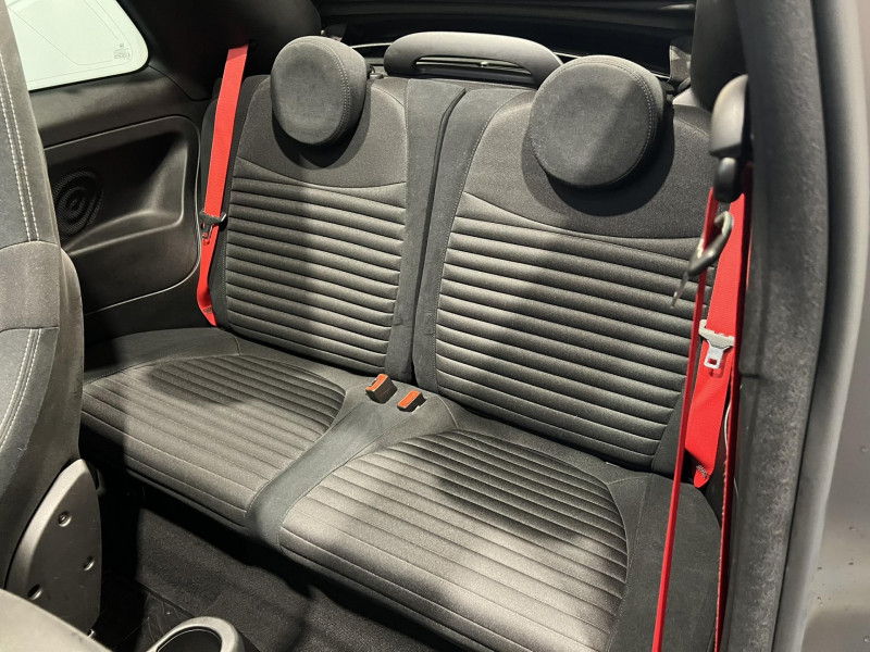 Photo 8 de l'offre de ABARTH 500c Cabriolet 595 1.4 Turbo 16V T-Jet 180 ch BVM5 Competizione à 22490€ chez VL Auto