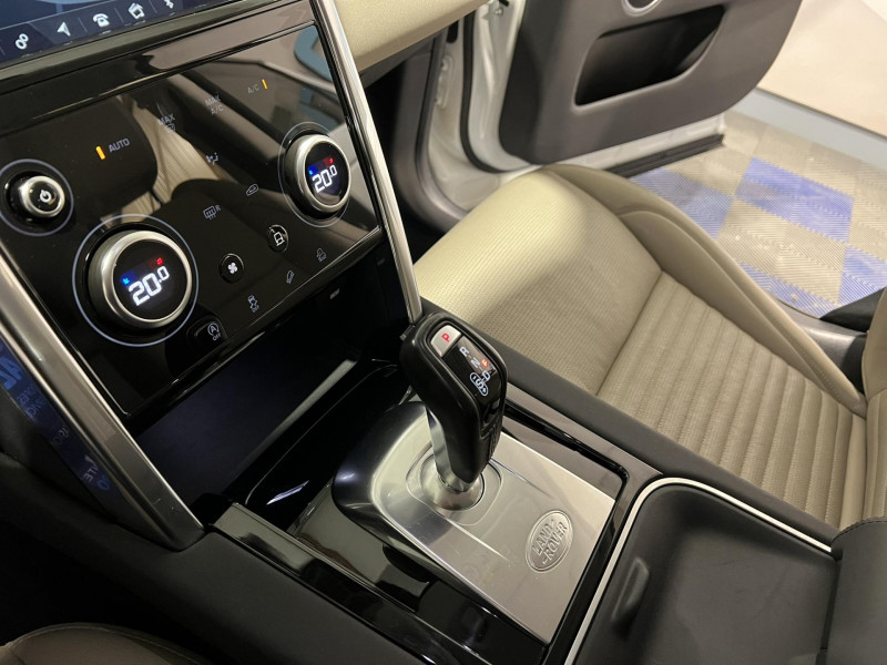 Photo 14 de l'offre de LAND-ROVER DISCOVERY SPORT  2.0 D180 - BVA  S à 22990€ chez VL Auto